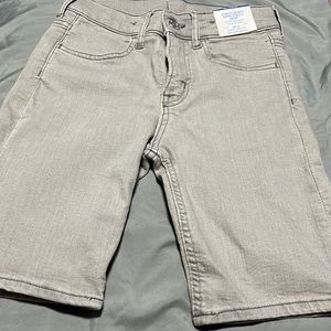 Slim fit gray shorts